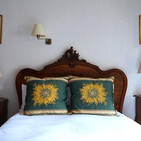 Hotel-Restaurant Le Manoir De Montesquiou La Malene Room photo